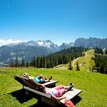 Отель Kerschbaumer 3*