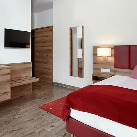 Kerschbaumer Hotel Russbach am Pass Gschütt