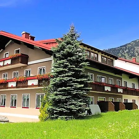 Hotel Kerschbaumer 3*