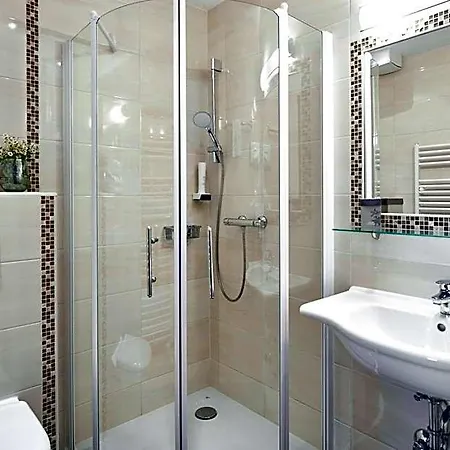 Kerschbaumer 3*