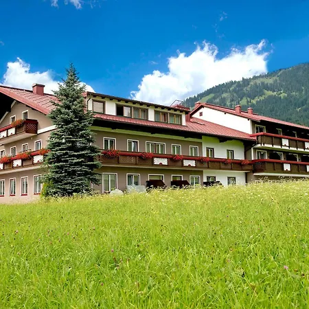 Hotel Kerschbaumer 3*